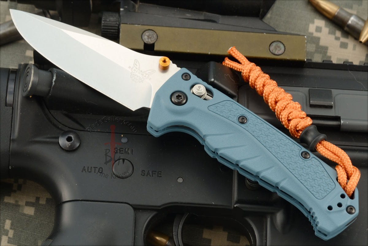 BENCHMADE 18065