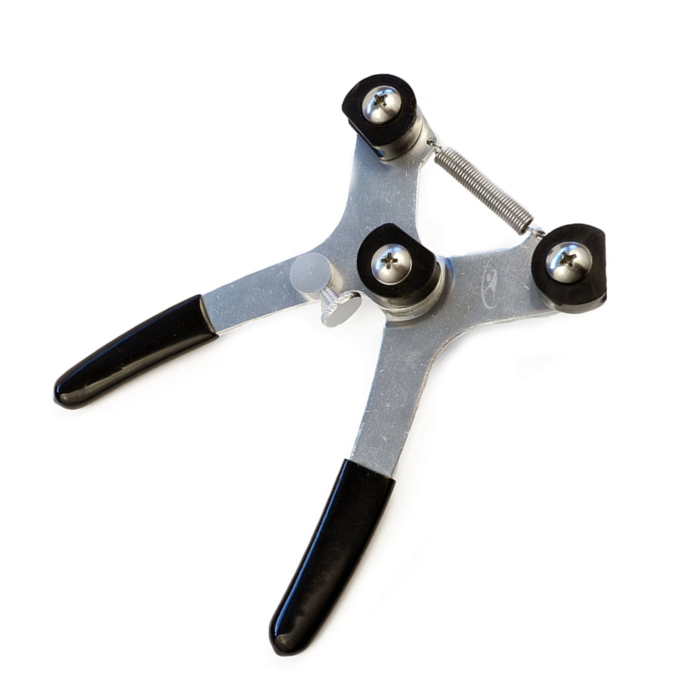 Cartel Arrow Straightener