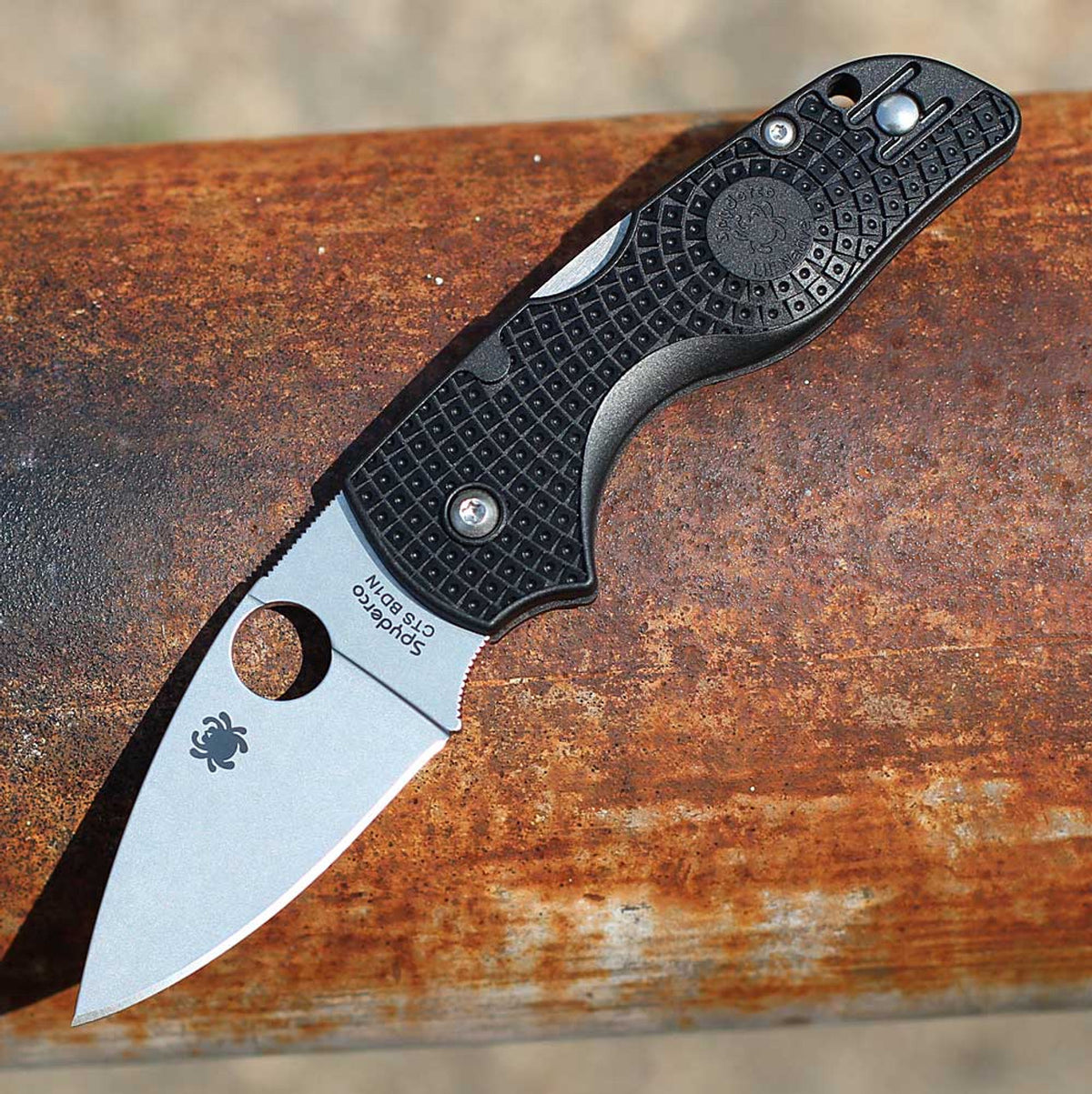 Spyderco Lil Native LW سكين
