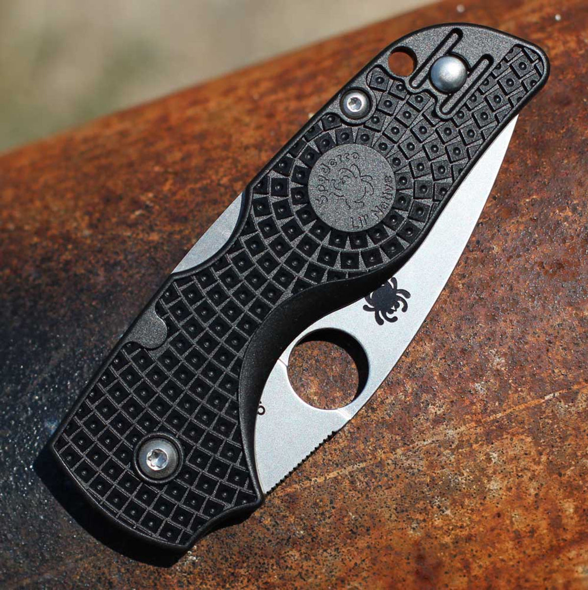 Spyderco Lil Native LW سكين