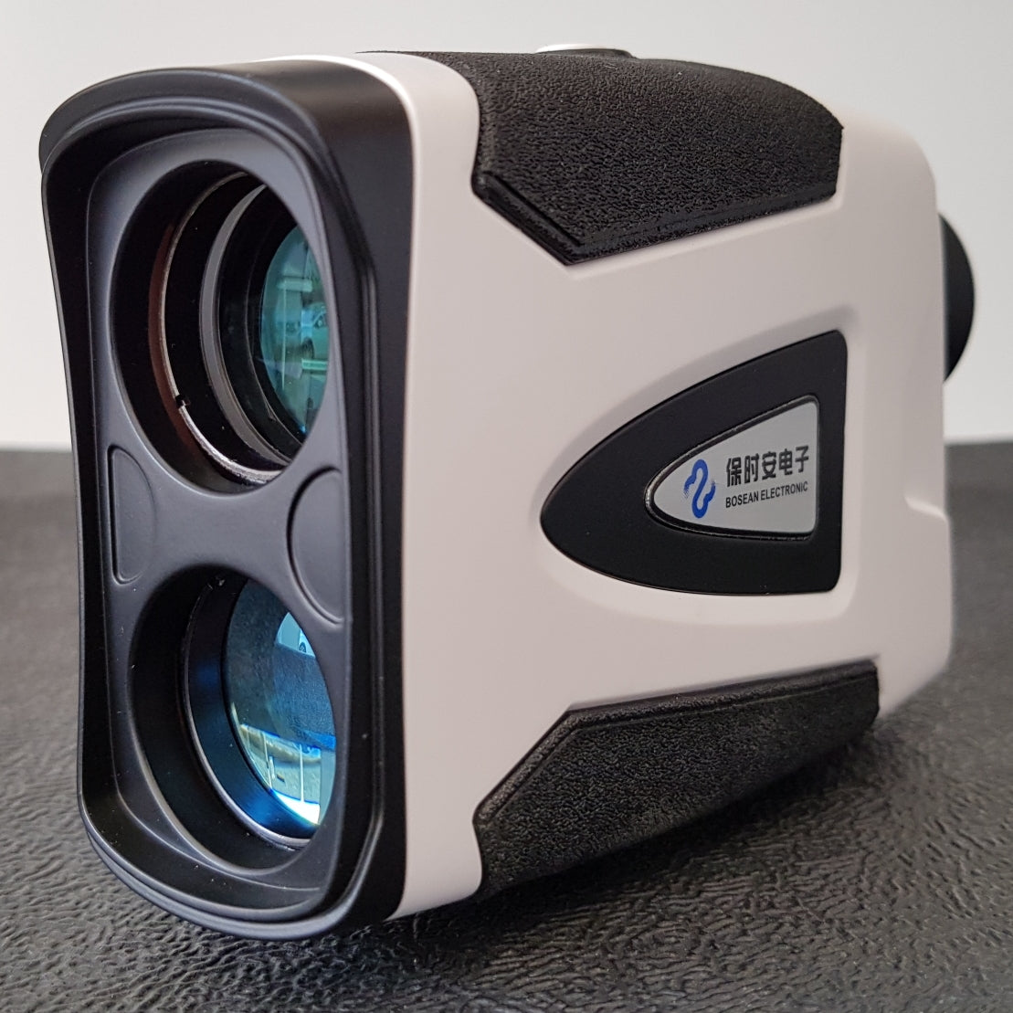 Range Finder 1000m