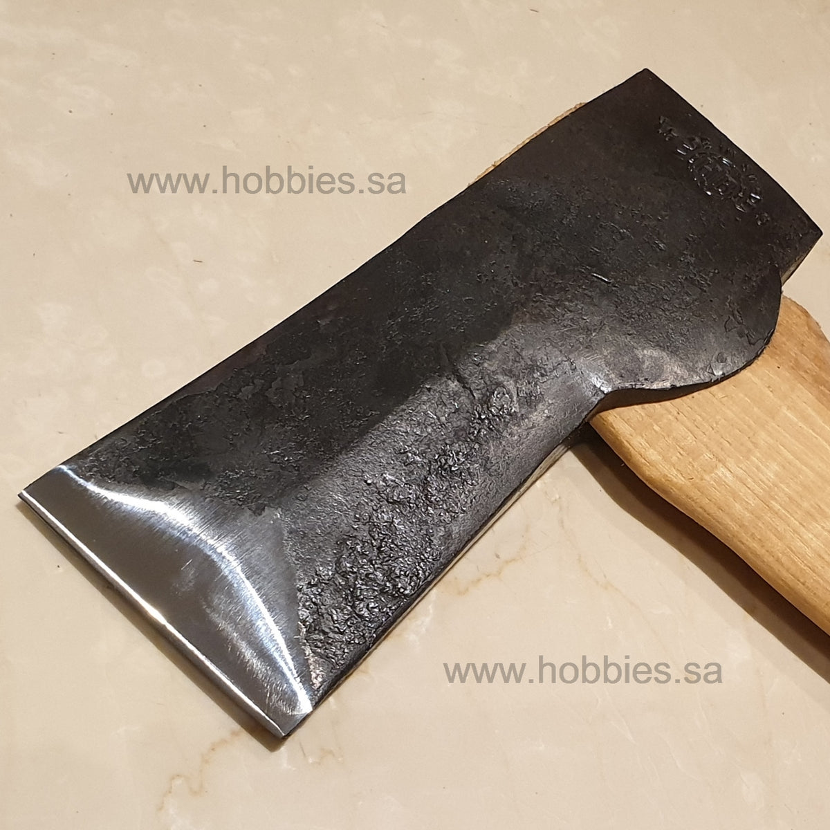 Hultafors Axe - Splitting