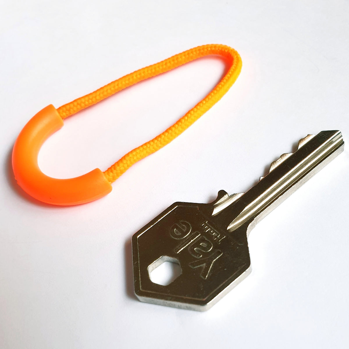 Zipper Pulls Large 4pcs Orange