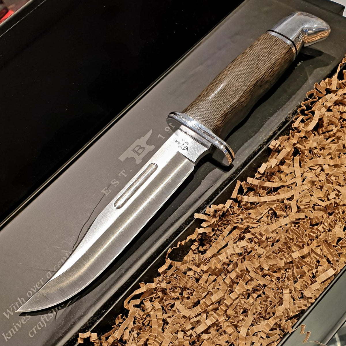 Buck 119 Pro