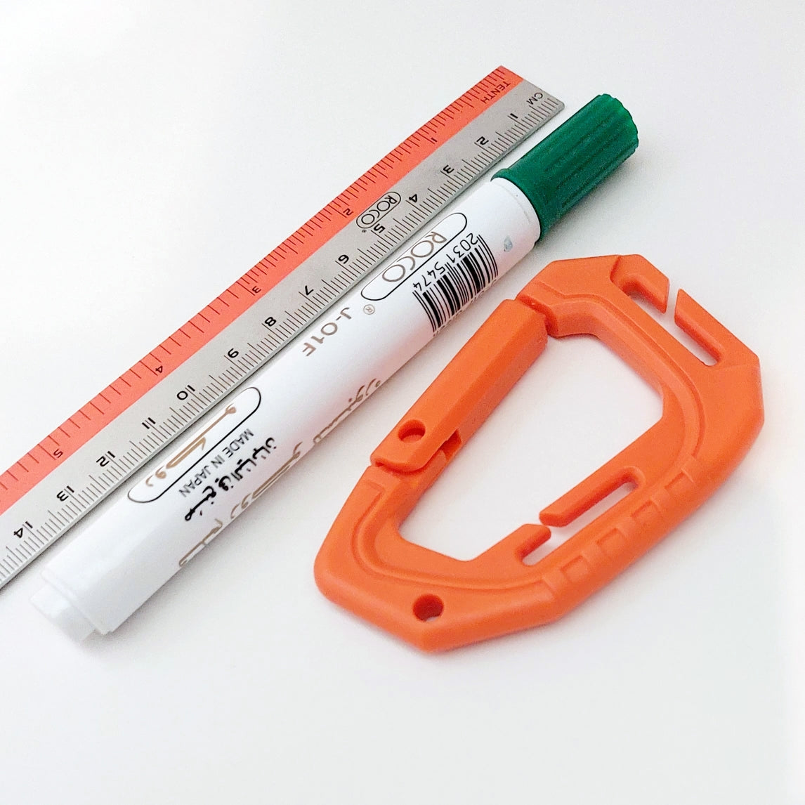 Carabiner 9CM Plastic