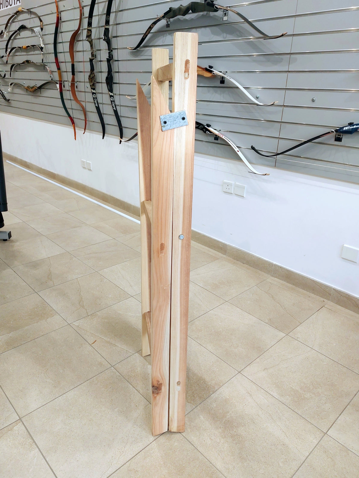 Archery Target Stand - Wood حامل هدف