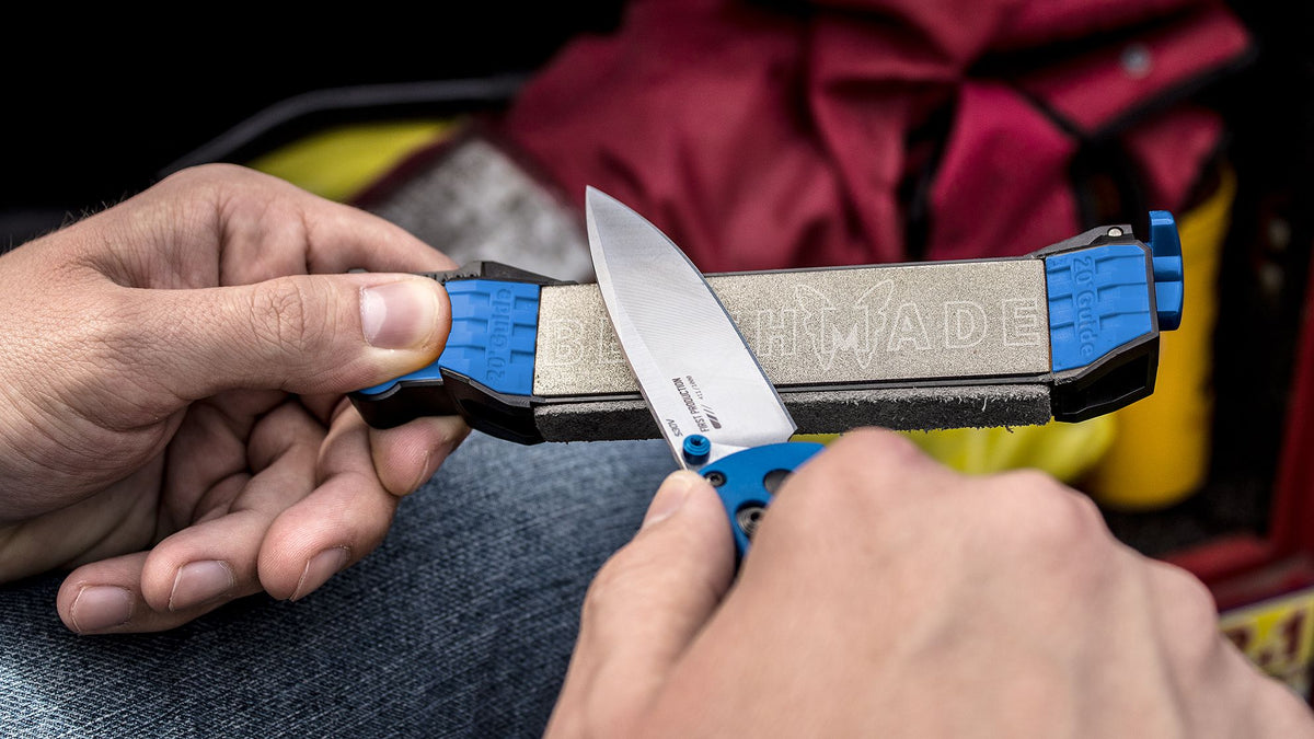 BENCHMADE Work Sharp Guided Field Sharpener