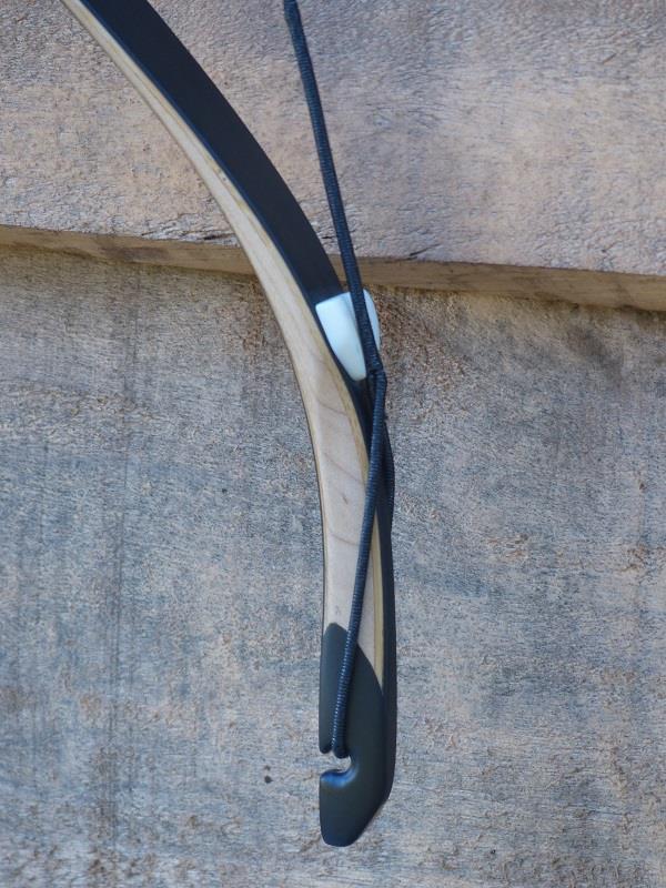 Buck Trail Black Flint Bow قوس تقليدي