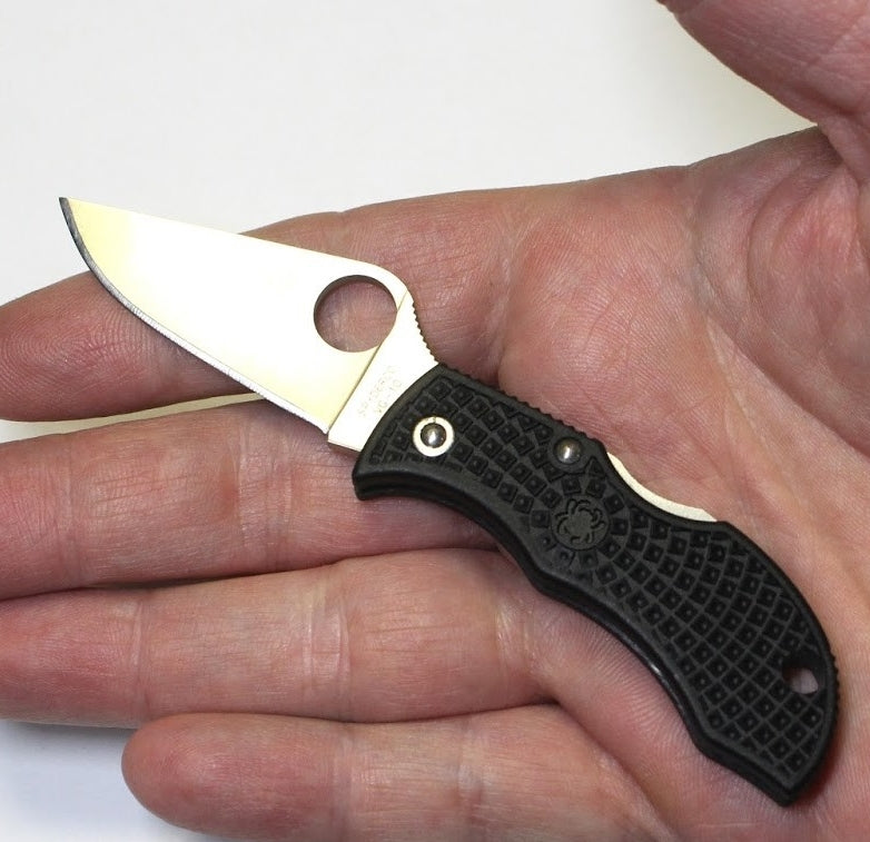 Spyderco ManBug Black knife