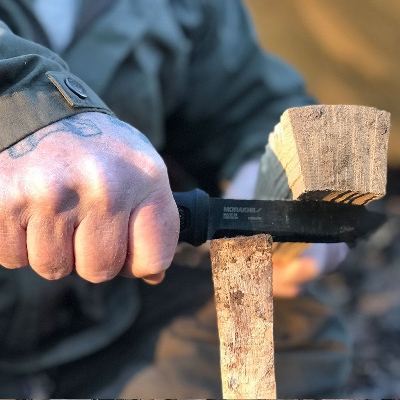 Mora Garberg CARBON knife
