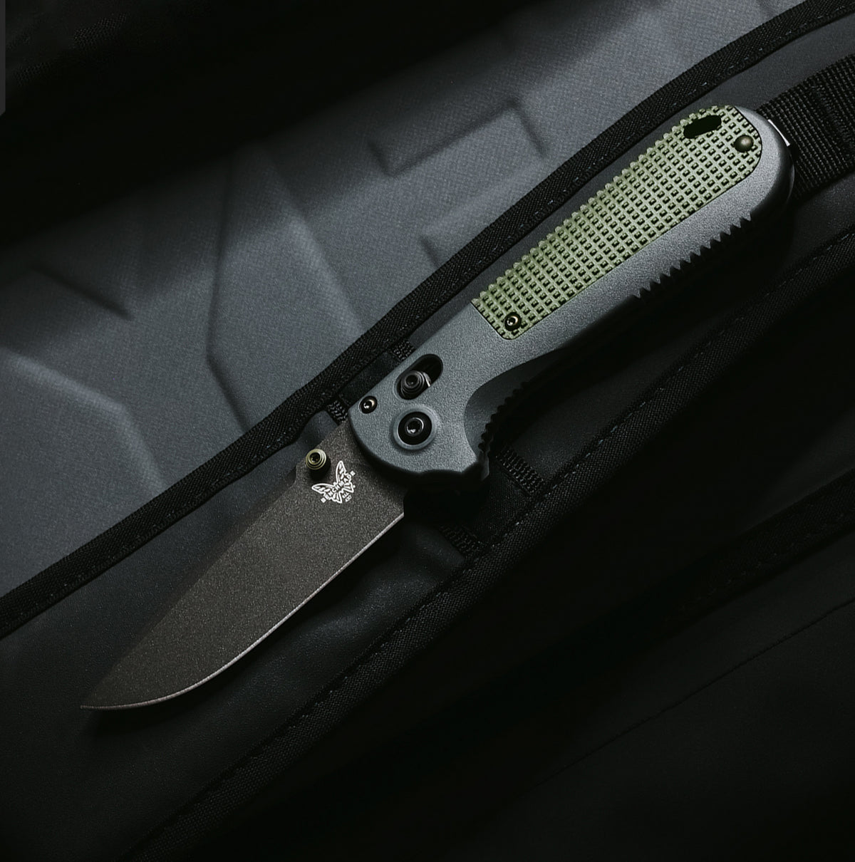 BENCHMADE 430BK Redoubt
