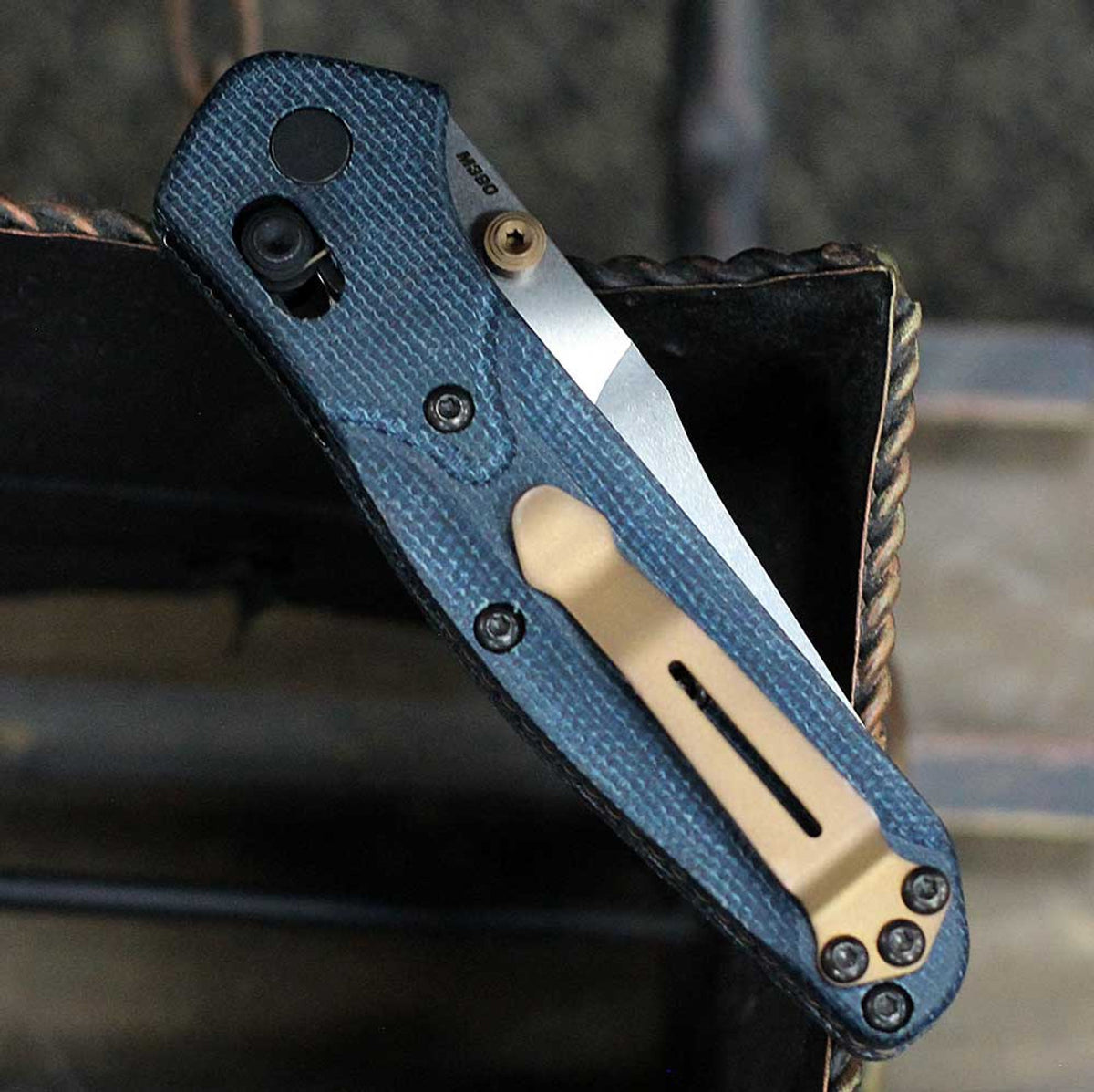 BENCHMADE 945-04 سكين