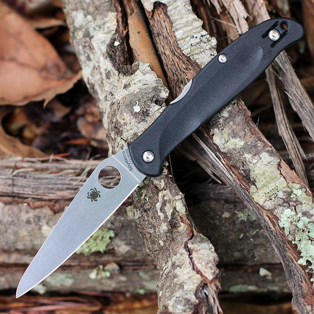 Spyderco Charisma سكين